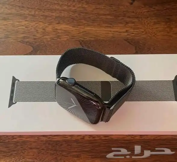 ساعة أبل الجيل العاشر تيتانيوم حجري 1