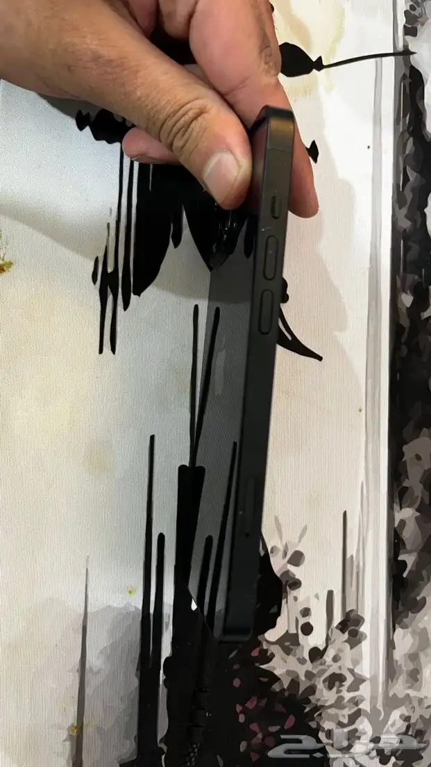 ايفون 14 256G ازرق غامق بيع مستعجل 4