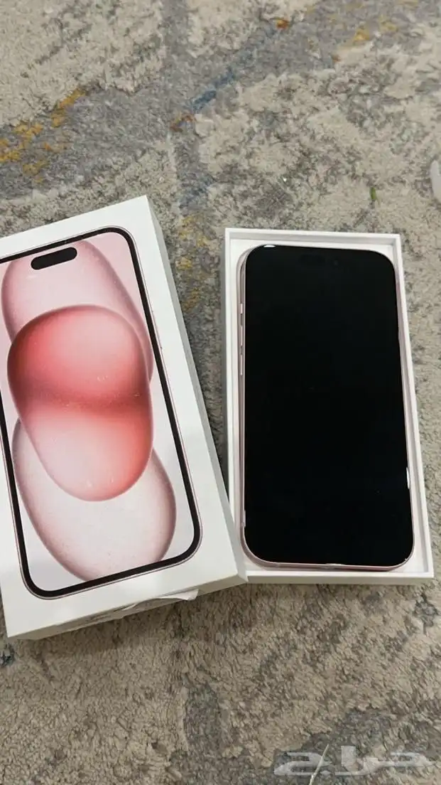 ايفون 15 العادي 1