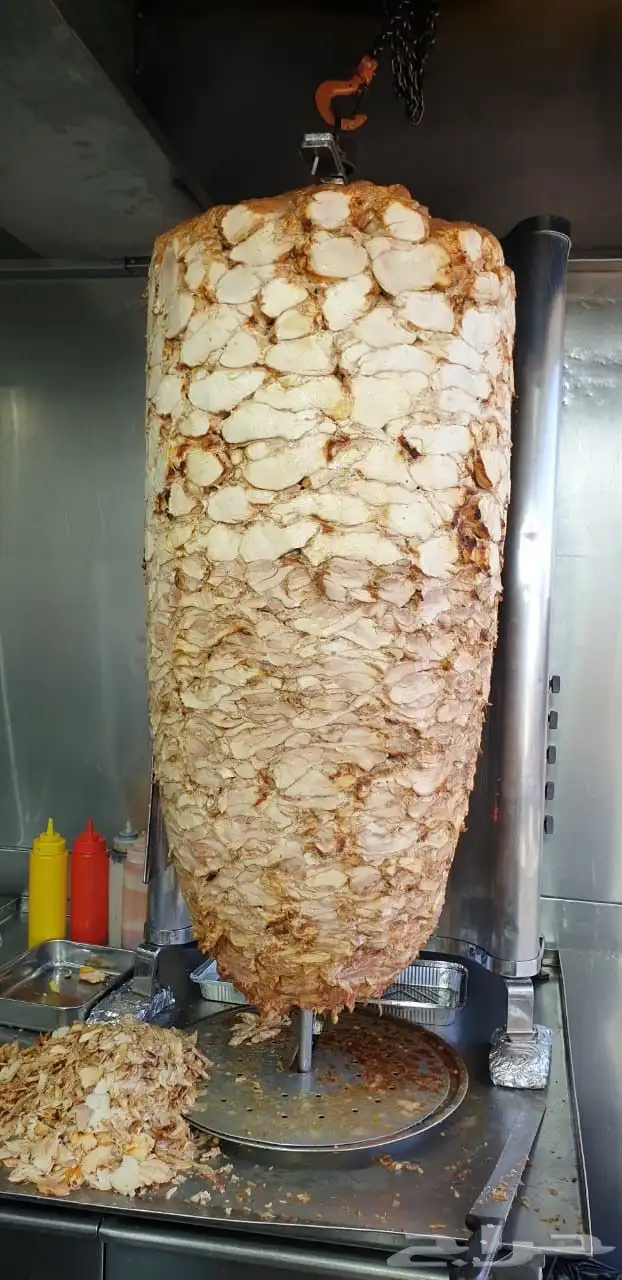 معلم شاورما خبرة 12 سنة دجاج لحم 6