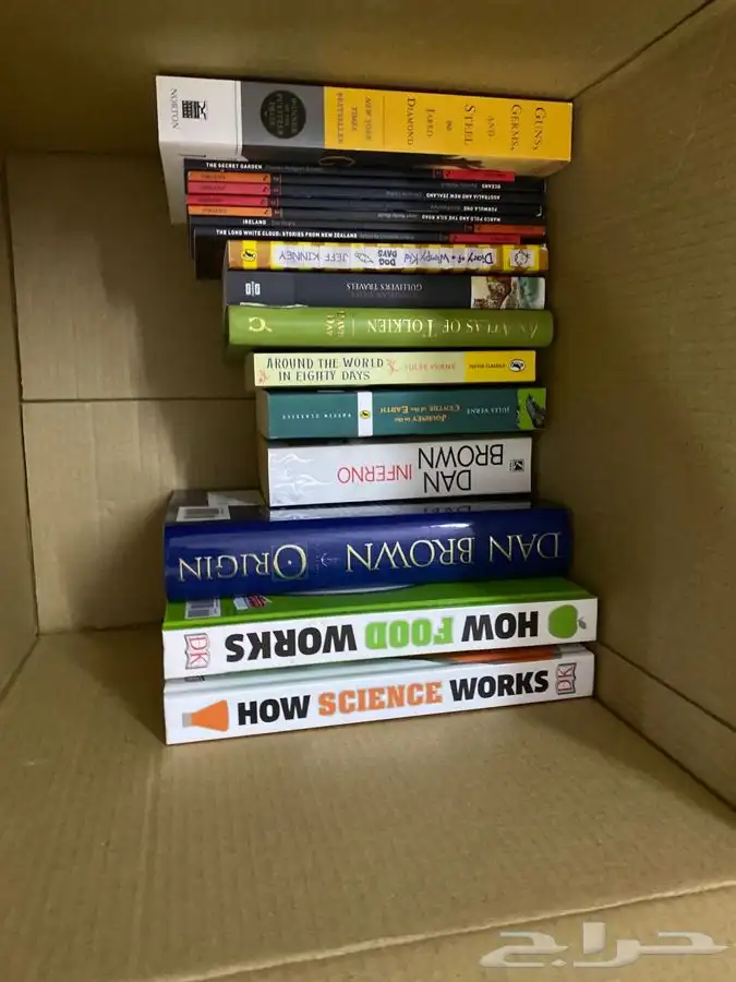 178 كتاب عربي و 50 كتاب إنجليزي 2