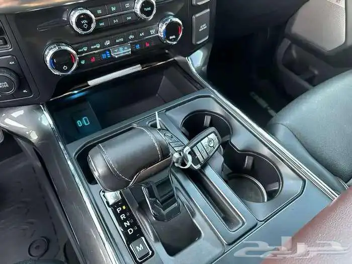 F150 فل كامل لاريت V8 5.0 2021 5