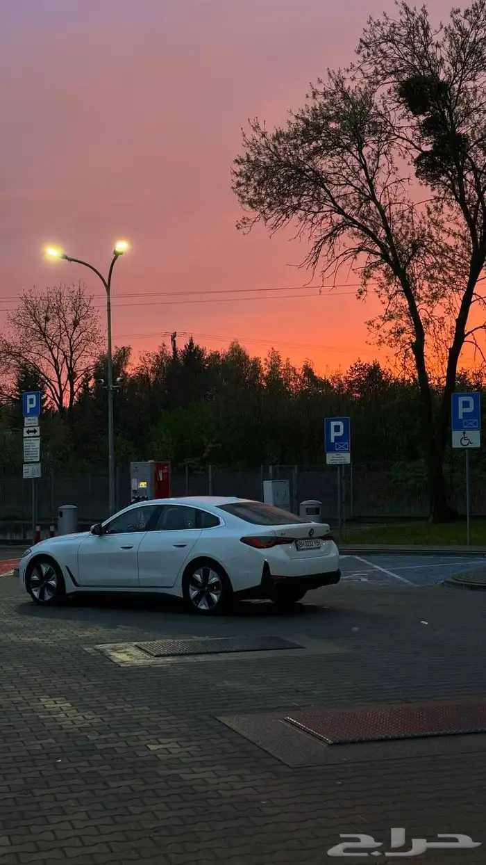 BMW i4 2024 0
