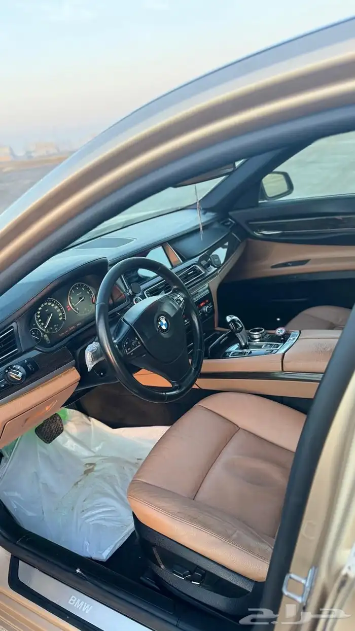 بي ام دبليو730 4