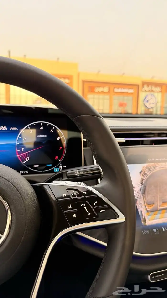 مرسيدس E200 2025 جديده شبه اصفار 13