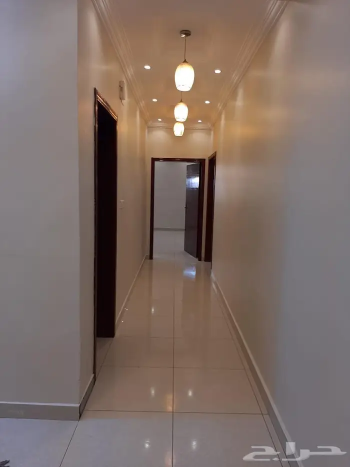 شقه للايجار عوايل جازان حي الروضه الشمالى 3