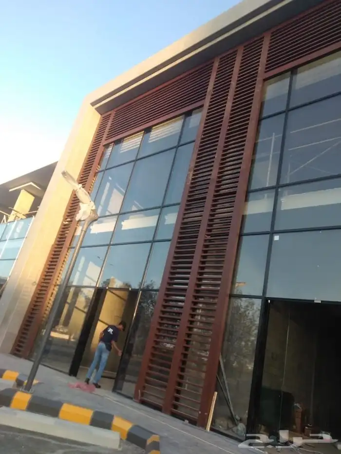 ورشة المنيوم 15