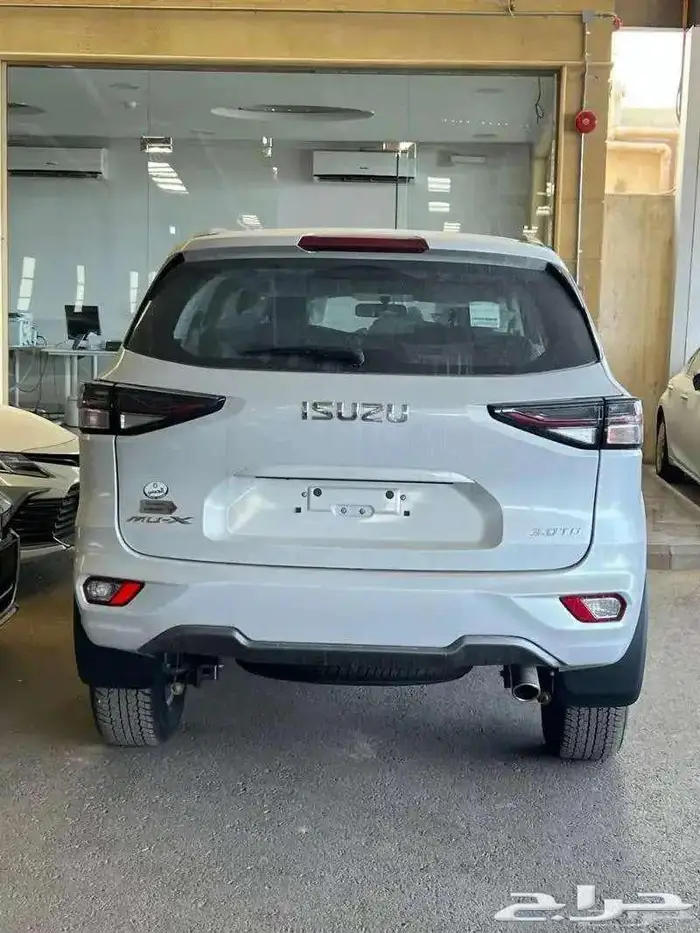 ايسوزو MUX ستاندر ديزل سعودي 2023 متوفر لدى الحسن 3