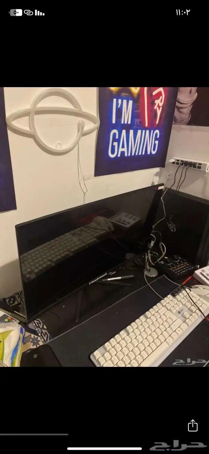 للبيع شاشه قيمنق منحنيه ومايك خارجي 2
