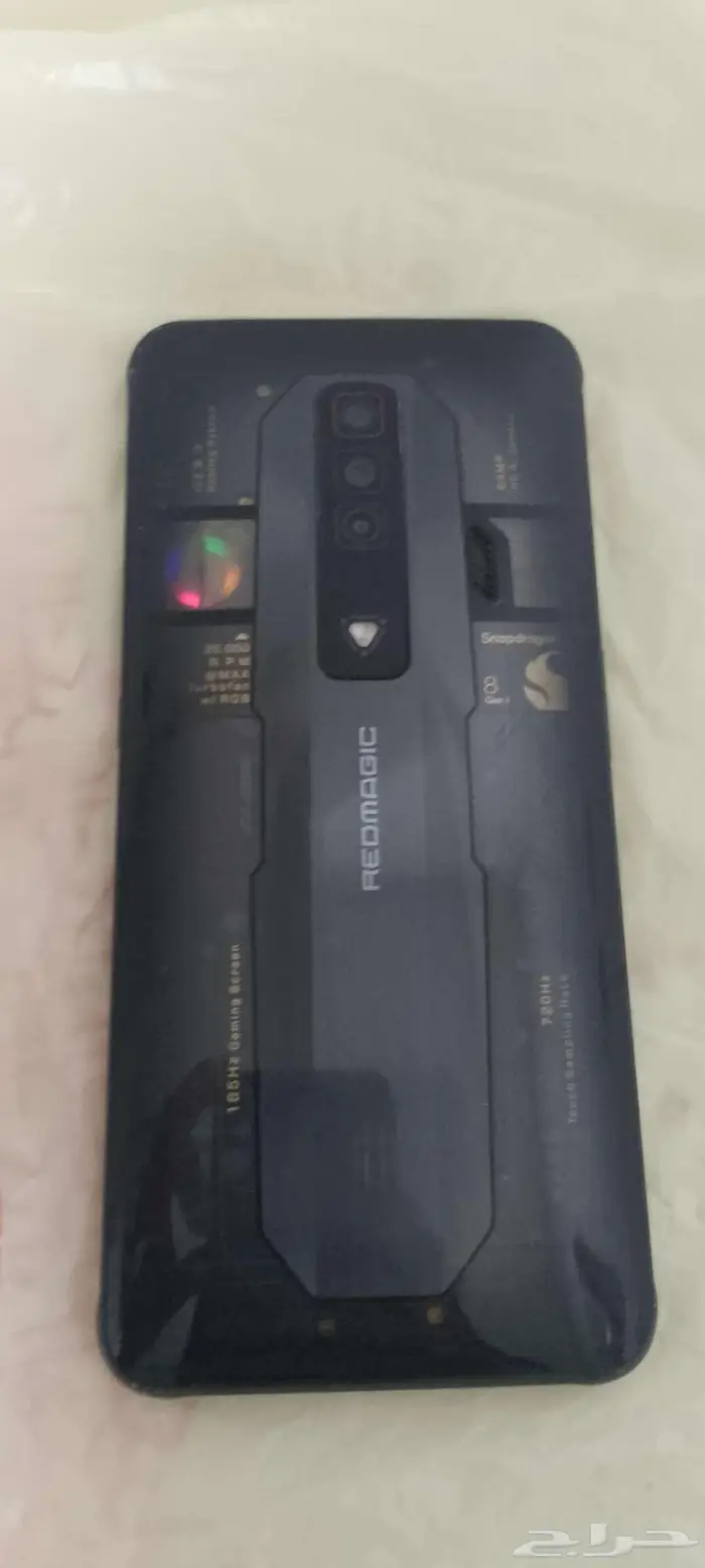 رد ماجيك ذاكر 256رام 18 5