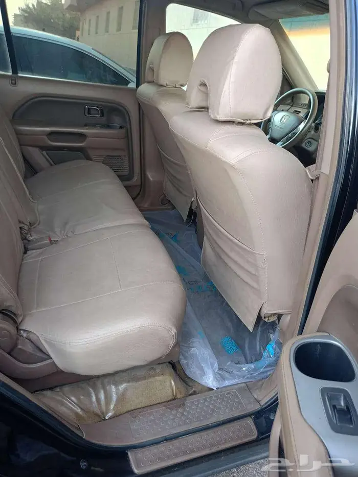 للبيع  هوندا MRV موديل 2006   حالة ممتازة 8