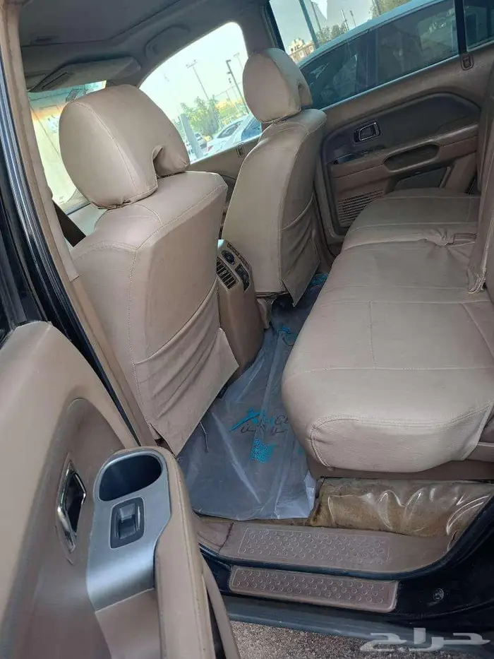 للبيع  هوندا MRV موديل 2006   حالة ممتازة 11