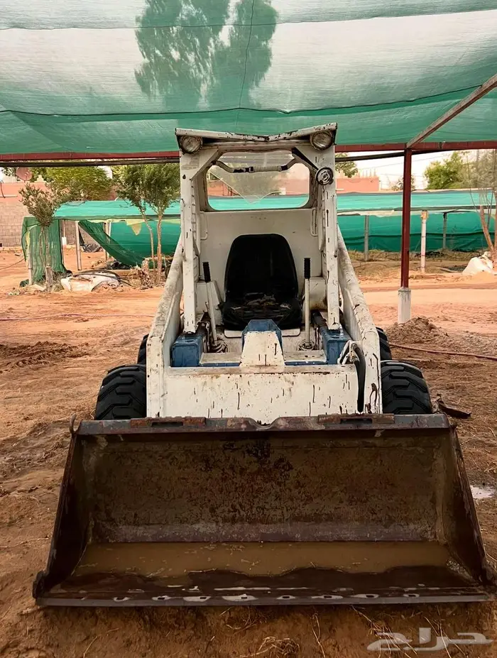 للبيع بوبكات 843 Bobcat 843 1