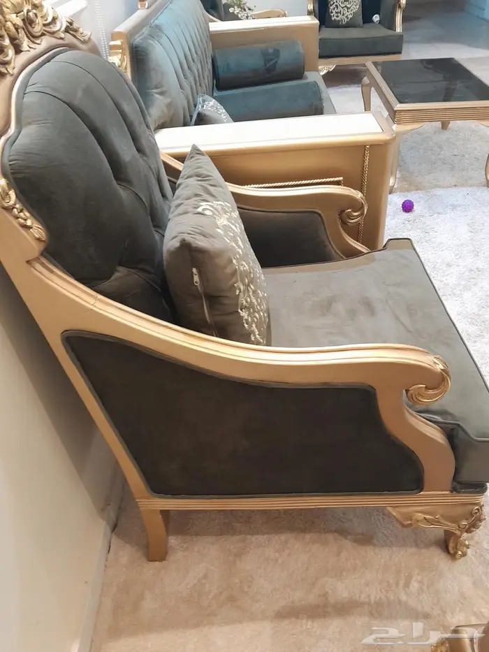 كنب مجلس فاخر للبيع 1