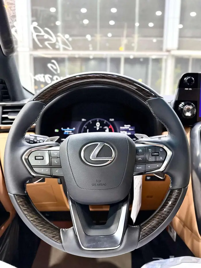 لكزس LX 600 BB سعودي بطاقة جمركية 2025 اقل سعر كاش وبنوك 21