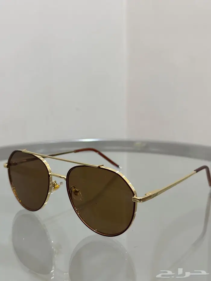 نظارات شمسيه 40
