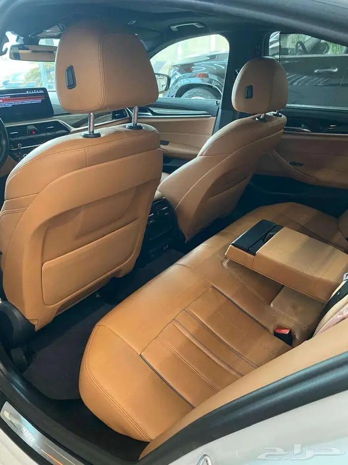بي ام دابليو 520i 2023 7