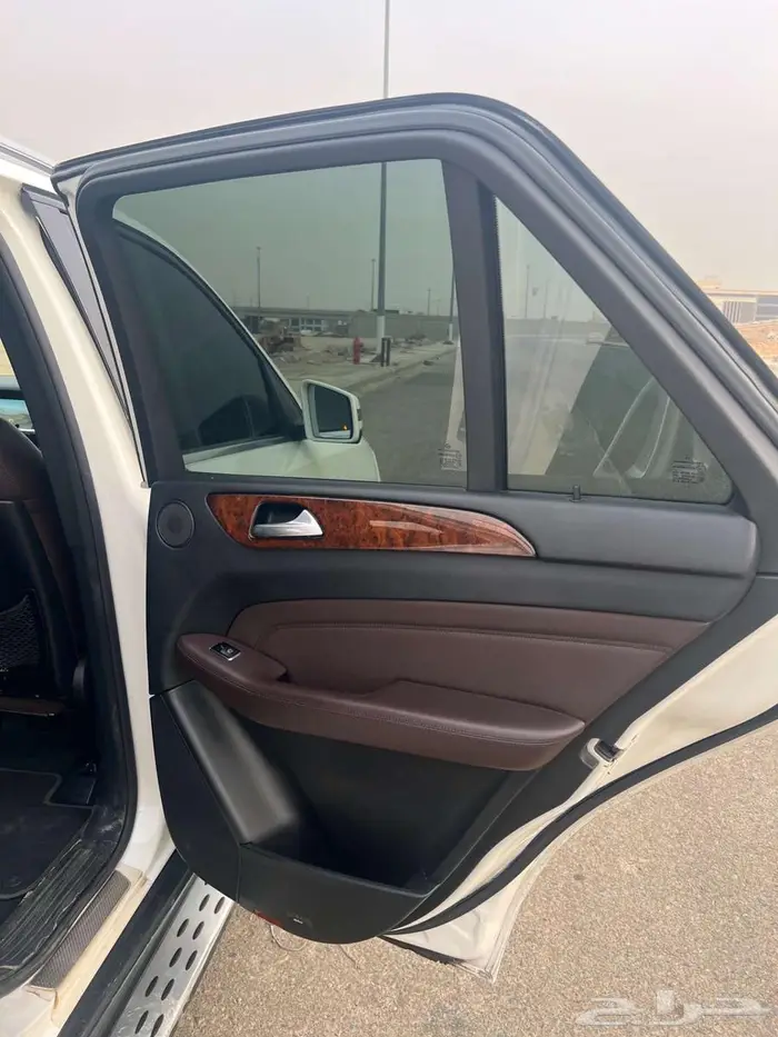 جيب مرسيدس ML350 موديل 2014 بلوحات دبي 18