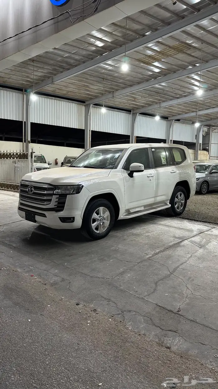 جي اكس ار ( L1 ) بنزين ( اسود -ابيض ) 2025 8