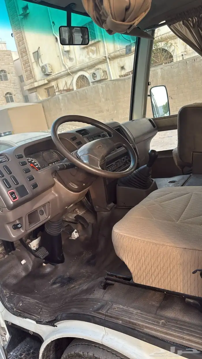 باص روزاء مستوبيشي ديزل 4