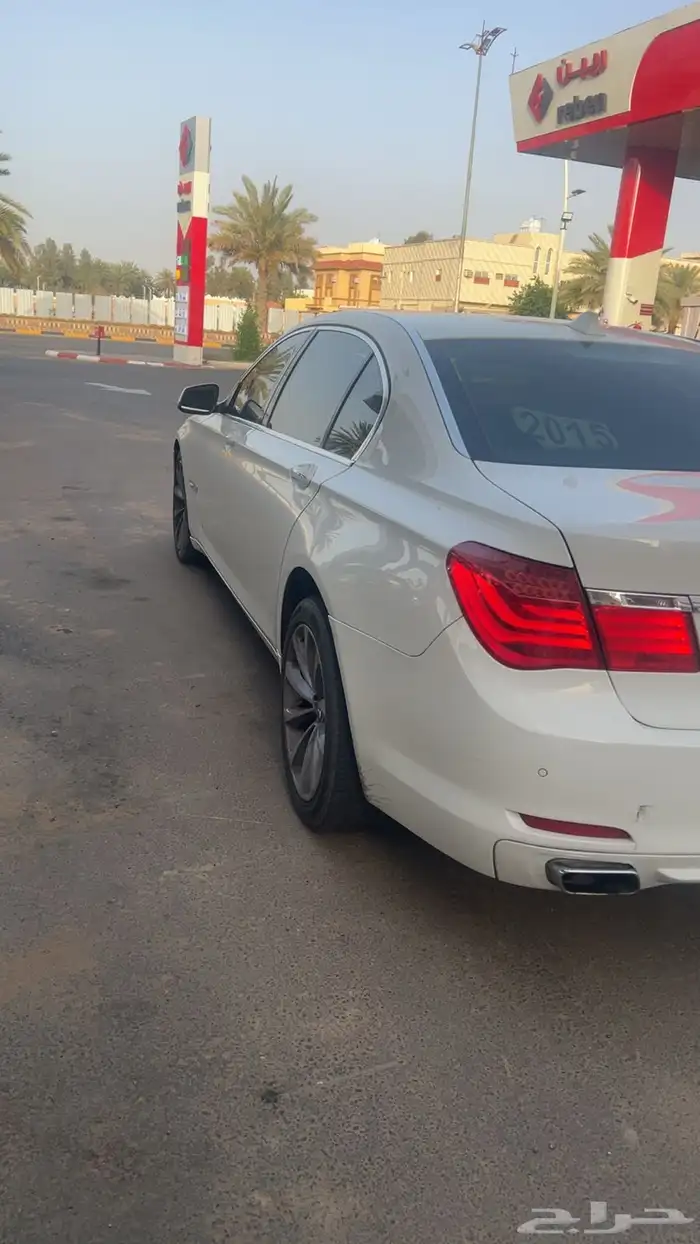 بي ام دبليوا 730 2012 0