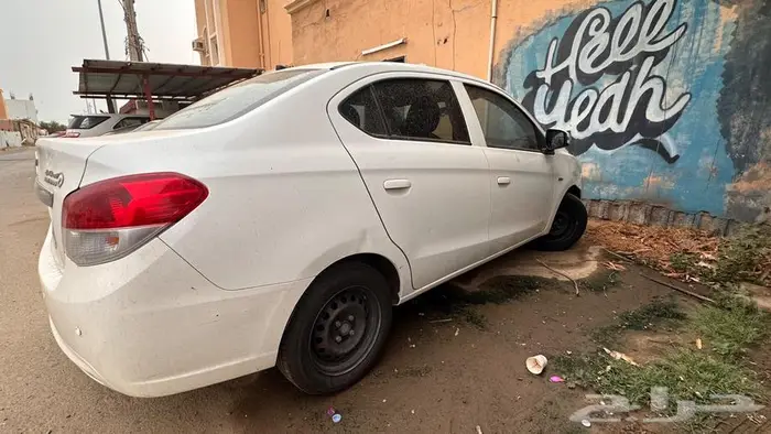 ميتسوبيشي اتراج 4