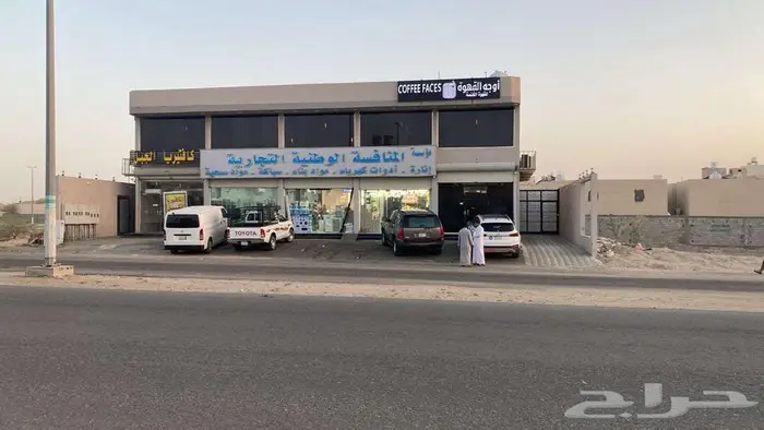 عمارة تجارية للبيع في مخطط ولي العهد 4 0