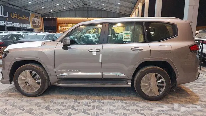 جي اكس ار L5 بنزين 2025 وارد الساير 17