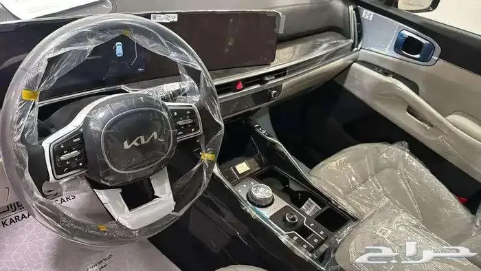 كيا سورنتو 1600 هايبرد فل كامل موديل 2025 4