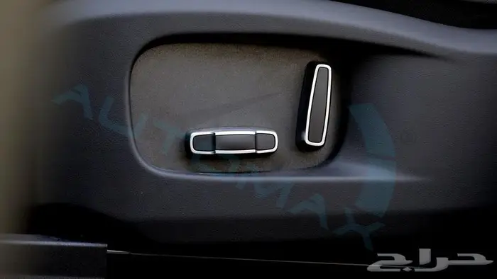 2025 لاند روفر 110 اوكتا 4.4TT V8 EDITION ONE خليجي اصفار 40