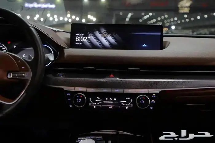 جينيسس G80 بريستيج بانوراما جلد اربعة سلندر موديل 2024 9