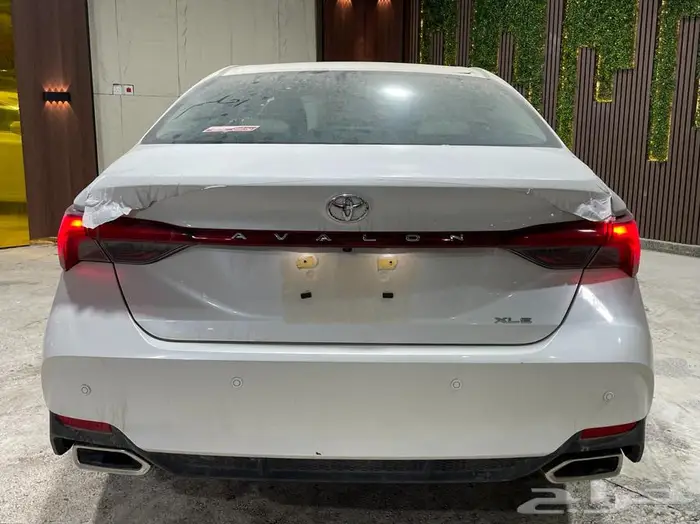 تويوتا افالون 2022 X L E 22