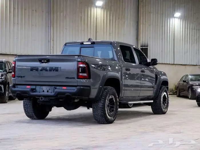 رام تي ار اكس RAM TRX 2023 21