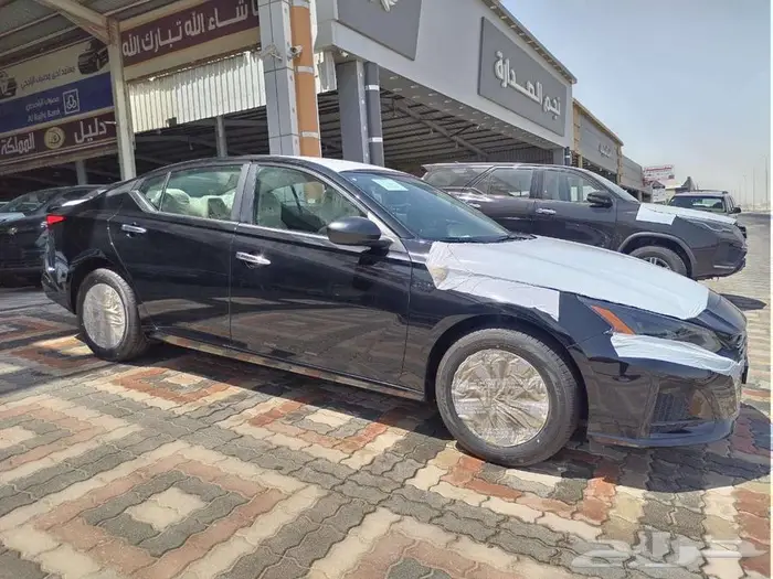 نيسان التيما 2025 استاندر 6