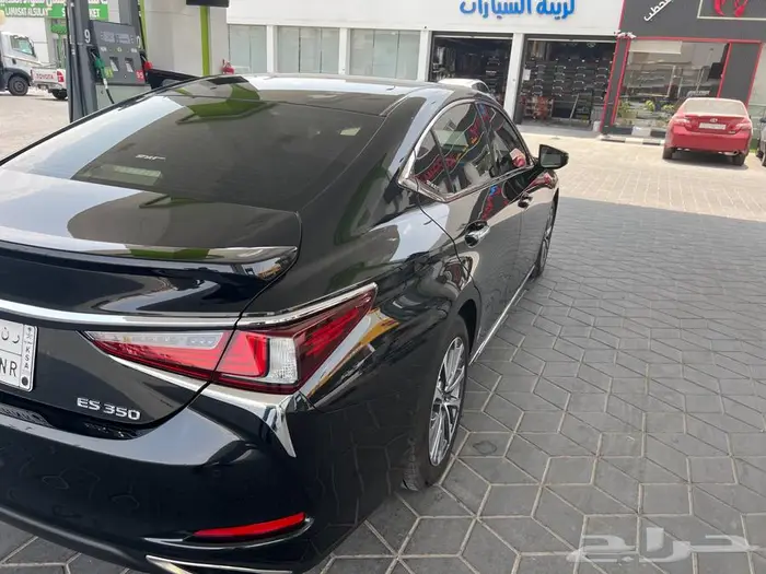 لكزس 350 ES المالك الاول 0