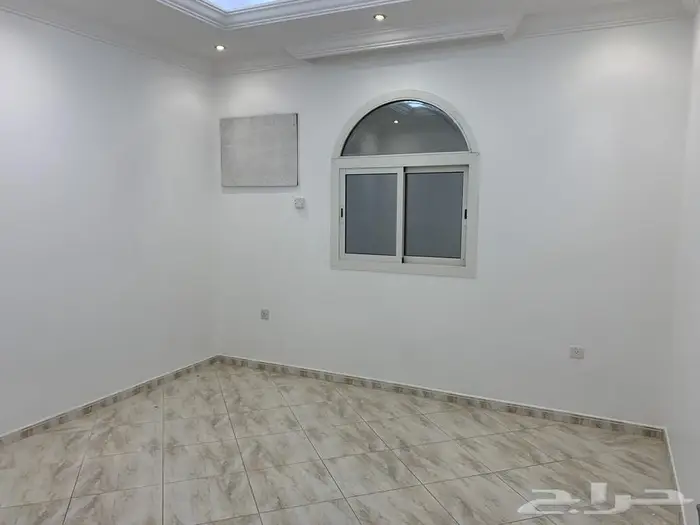 شقة للإيجار 1