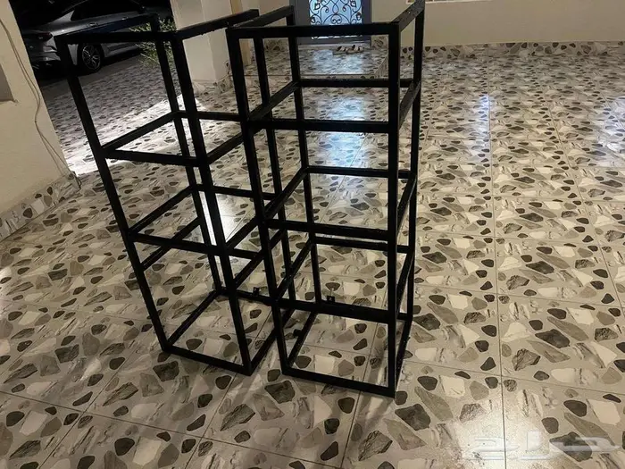 للبيع ارفف حديد مستخدمه 1