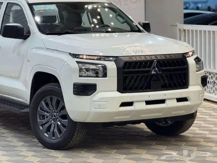 ميتسوبيشي L200 موديل 2024 دبل جديدة أداء متميز كاش وتقسيط 2