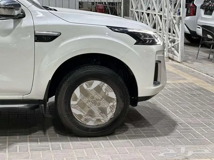 نيسان اكستيرا تيتانيوم نص فل دبل 2024 4