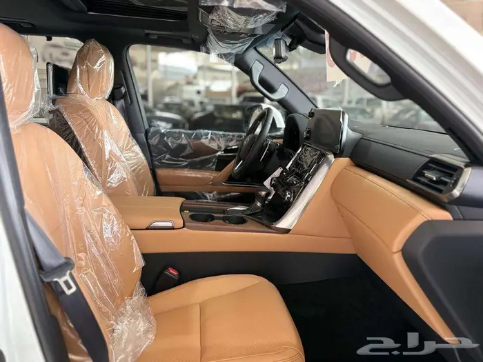 جيب لكزس 2025 LX600 BB خليجي داخلي جملي 4