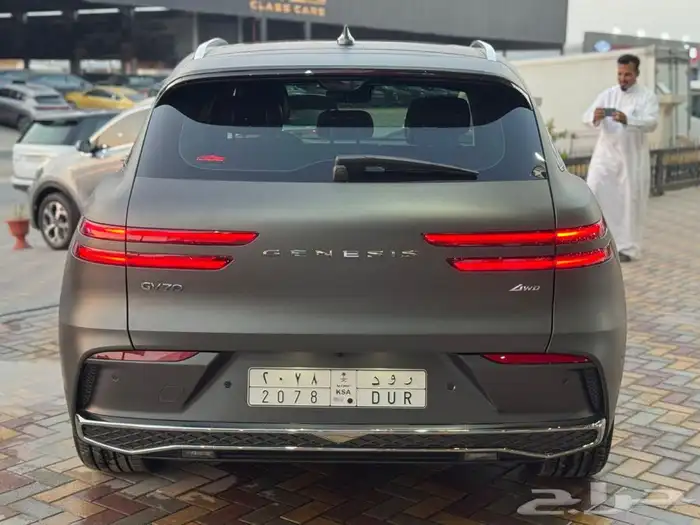 جينسس Gv70 2025 8
