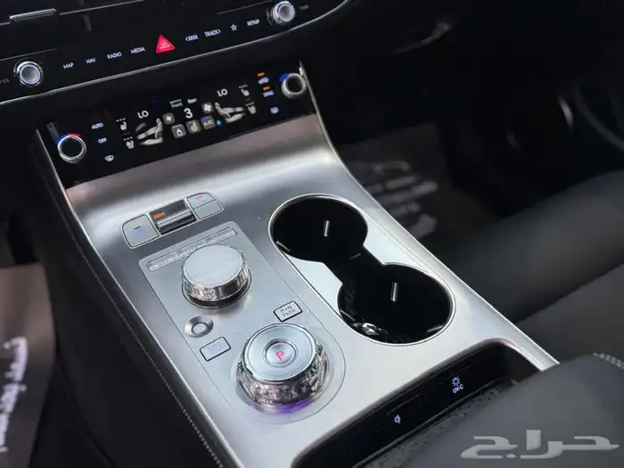 جينسس Gv70 2025 13