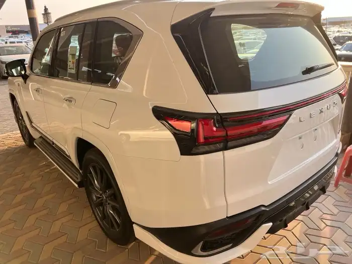 لكزس اف سبورت سعودي 2025 ب615الف 3