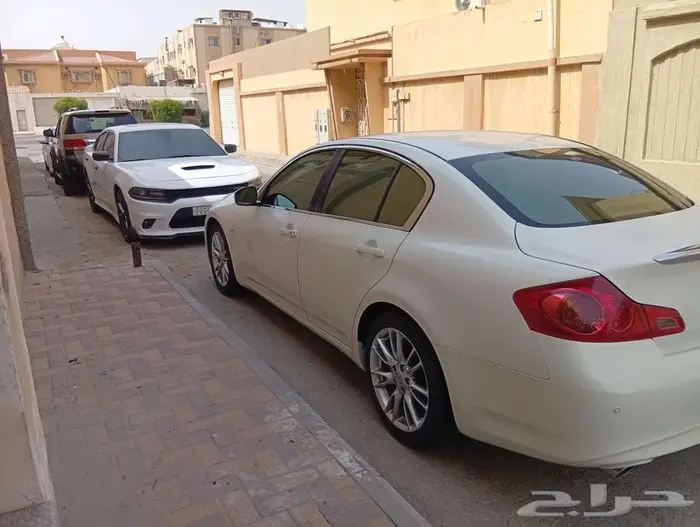 انفنتي g37 2010 10