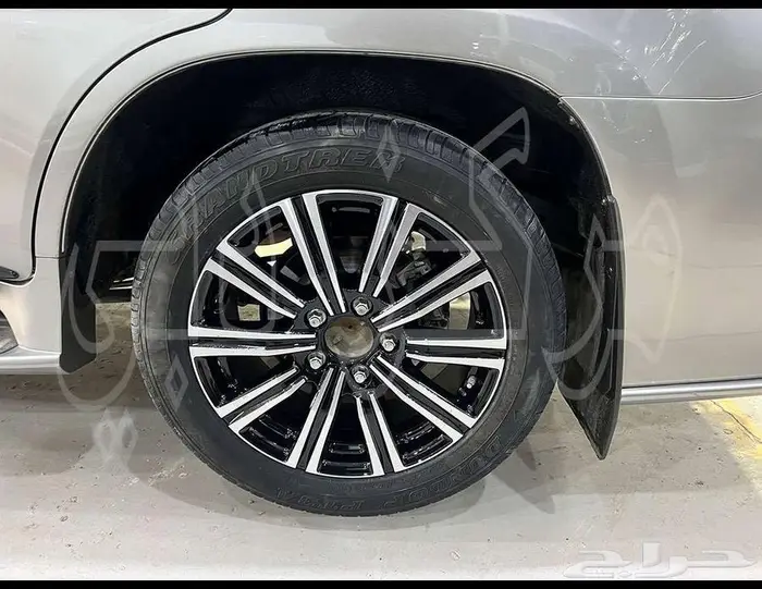 خدمة تكحيل ورش جنوط لكزس لاندكروزر رنج روفر 9