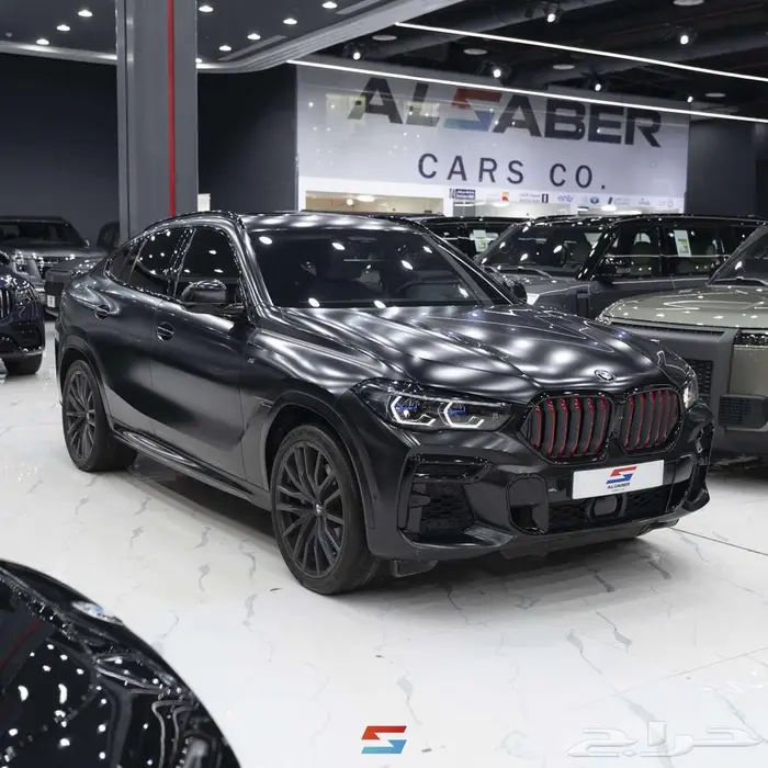 بي ام دبليو X6 Black Vermilion موديل 2022 0