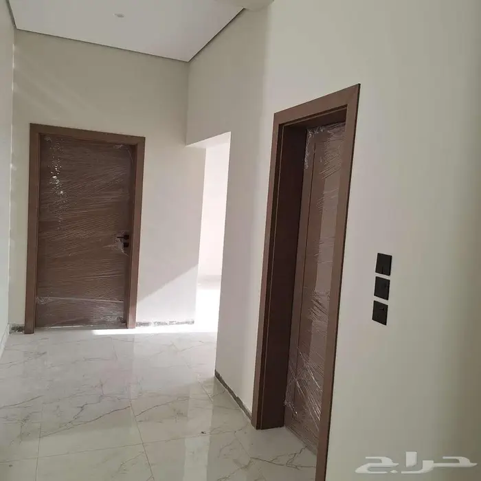 أبواب WPC بسعر 789 ريال شامل الضريبة 18