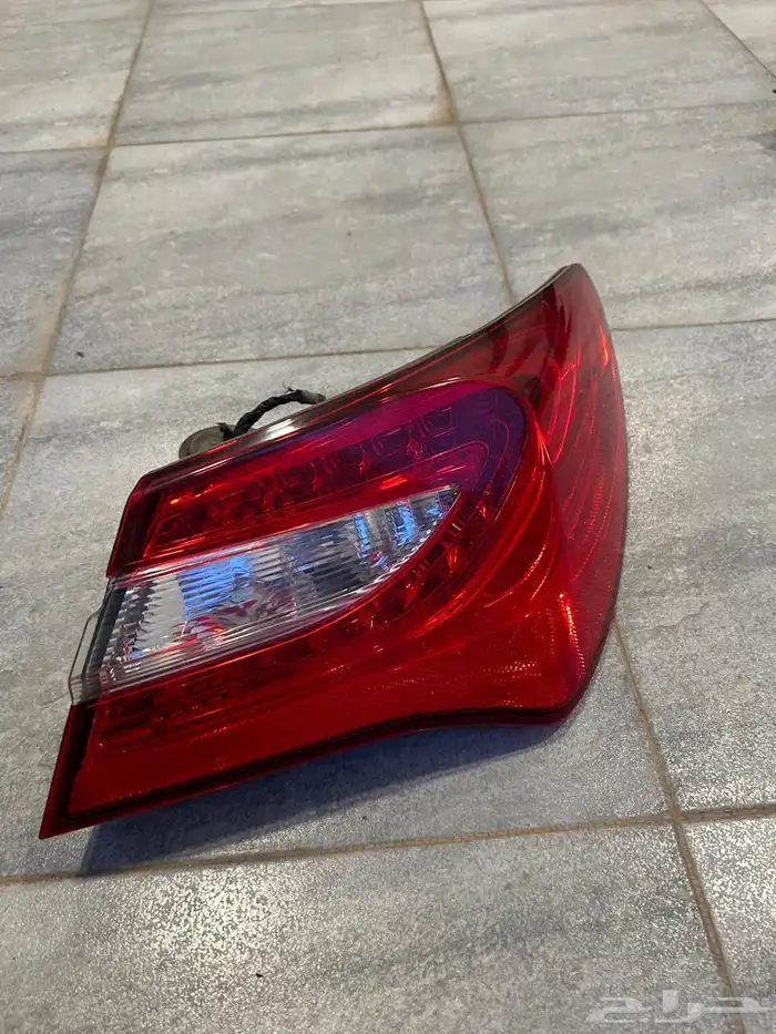 قطع كرايسلر c200 2012 1
