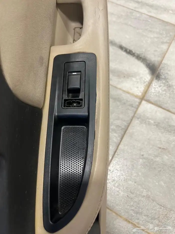 قطع كرايسلر c200 2012 21