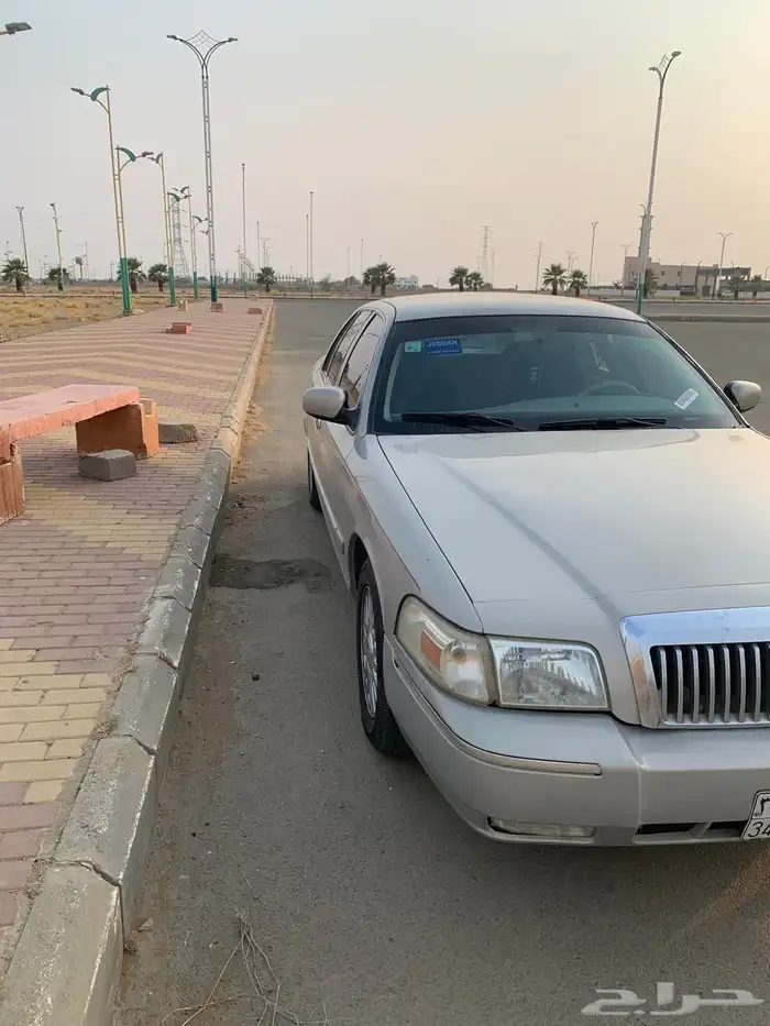 فورد قراند مركيز 1
